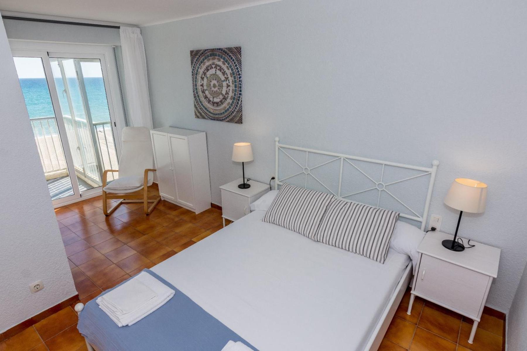 Homeholidaysrentals Etoile Calella Exterior foto